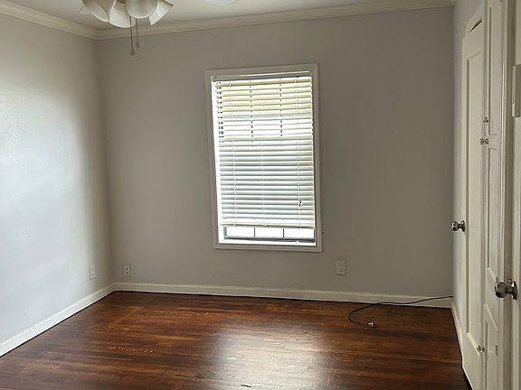 5th image of 514 E Van Buren Ave