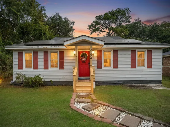 2534 Wecco St, North Charleston, SC 29405
