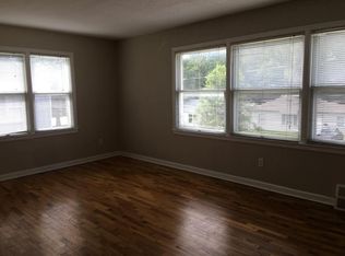 711 N College Ave APT 22, Warrensburg, MO 64093