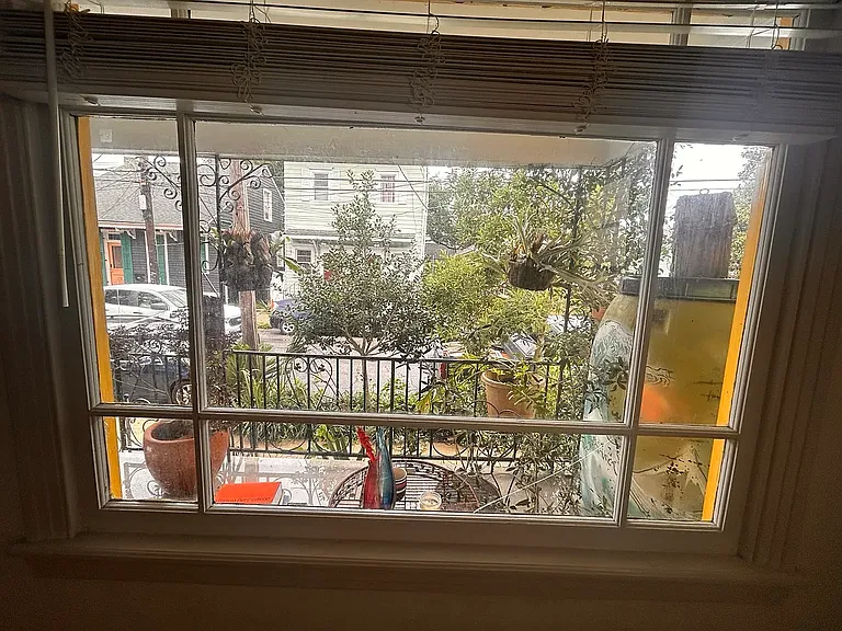 2470 Dauphine St #B — Photo 16