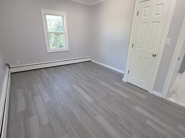 3230 Lexington Ave #13 — Photo 17