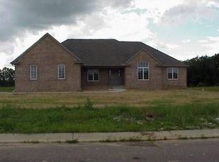 3615 Outack Trl, Pinckney, MI 48169