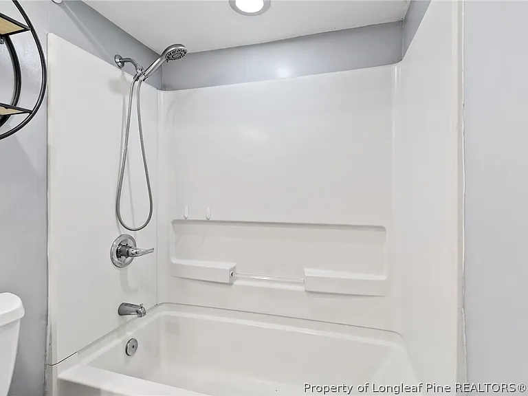 4148 Bent Grass Dr — Photo 33