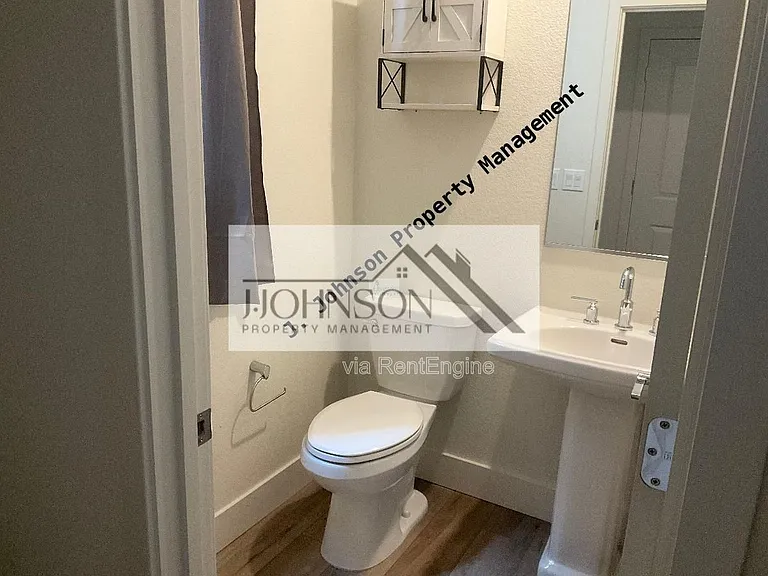 1873 Italia Way — Photo 9