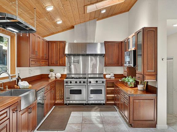 4th image of 70 Corral De Tierra Rd