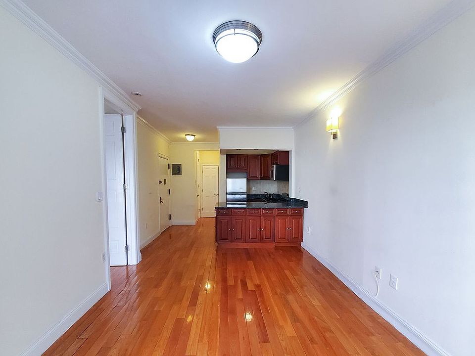 2nd image of 356 E 57th St APT 2F