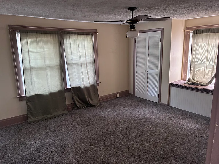 1718 Glen Parker Ave — Photo 9