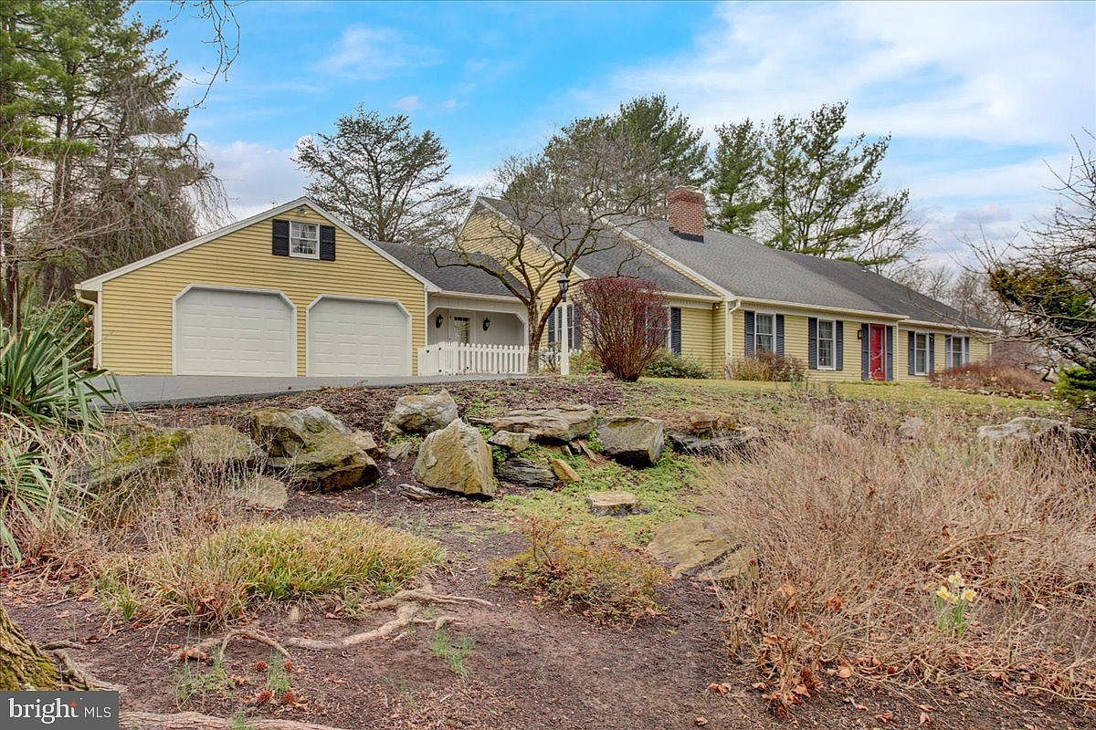 10 Phoebe Dr, Wyomissing, PA 19610 Zillow