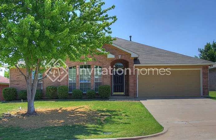 1704 Windcastle Dr
