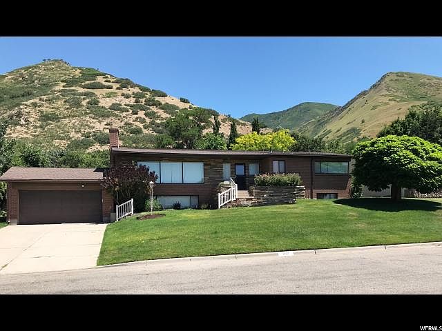 1st image of 1137 S Vista View Dr