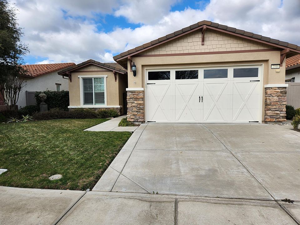 1st image of 2310 Shadow Berry Dr