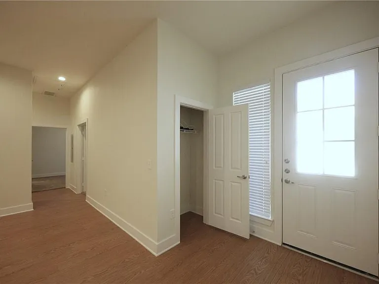 2400 Louis Henna Blvd #108 — Photo 2