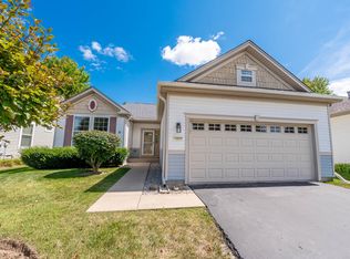 12922 Applewood Dr, Huntley, IL