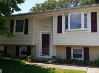 8121 Spaulding Cir, Severn, MD 21144