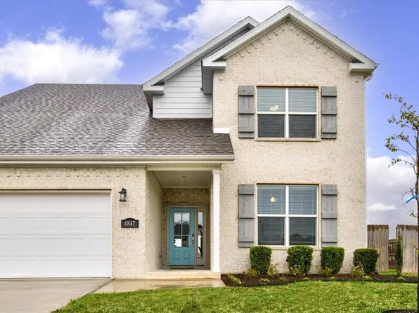 4847 W Crossvine Dr, Fayetteville, AR 72704