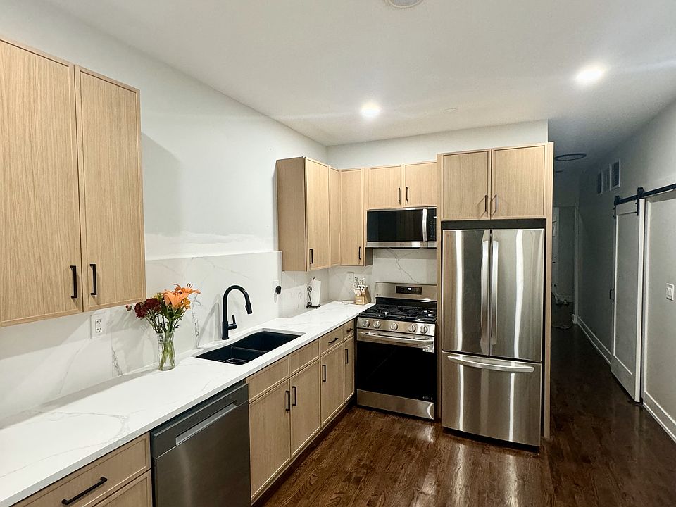 1st image of 2734 W Francis Pl Unit 2