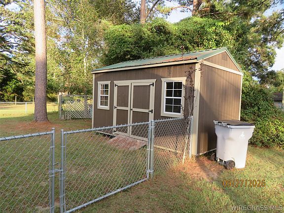 36th image of 1133 Oak Ave