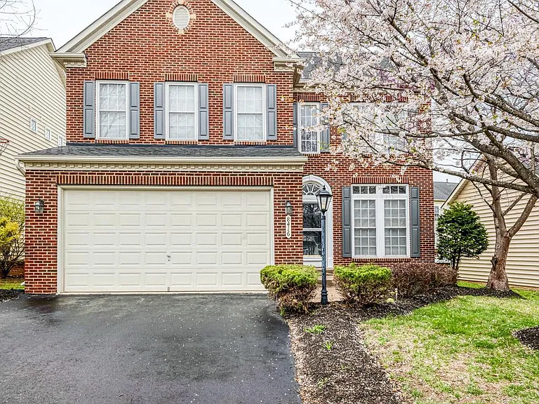 8416 Churchside Dr — Photo 5