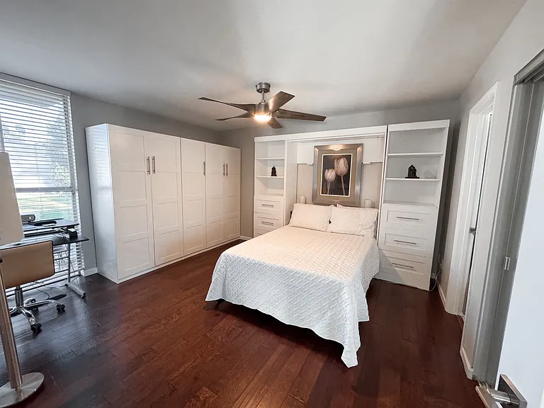4204 N 38th St #7 — Photo 10