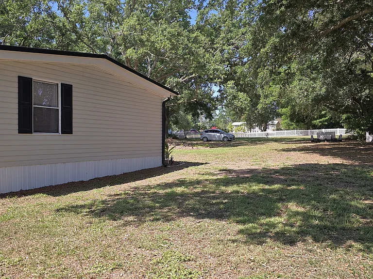 Backyard
"Fully fenced backyard _ ideal for pets, entertaining, or relaxing."