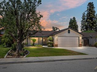 512 Sun Rose Ave, Bakersfield, CA 93308