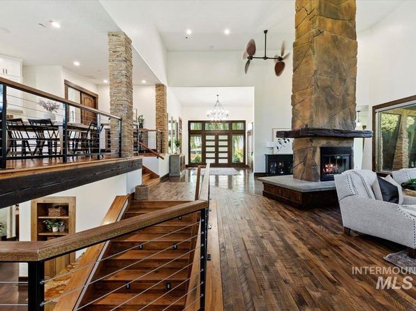 4545 S Rock Ranch Ln, Meridian, ID 83642