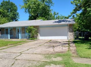1100 S Maple Pl, Broken Arrow, OK 74012