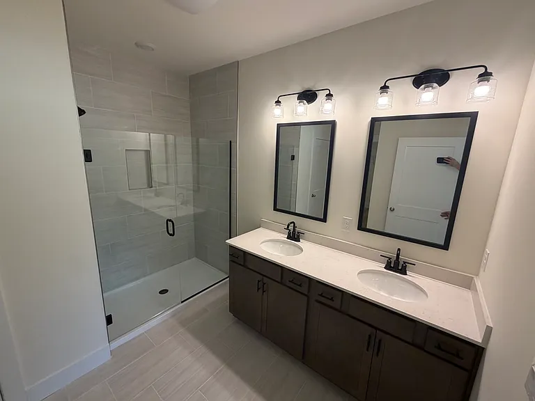 3796 Hawks Creek Dr — Photo 19
