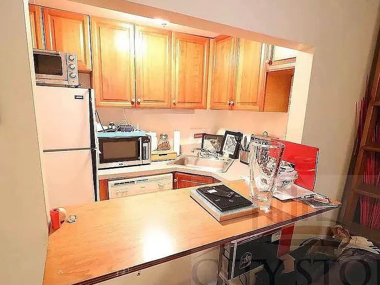 306 W 73rd St #2B — Photo 5