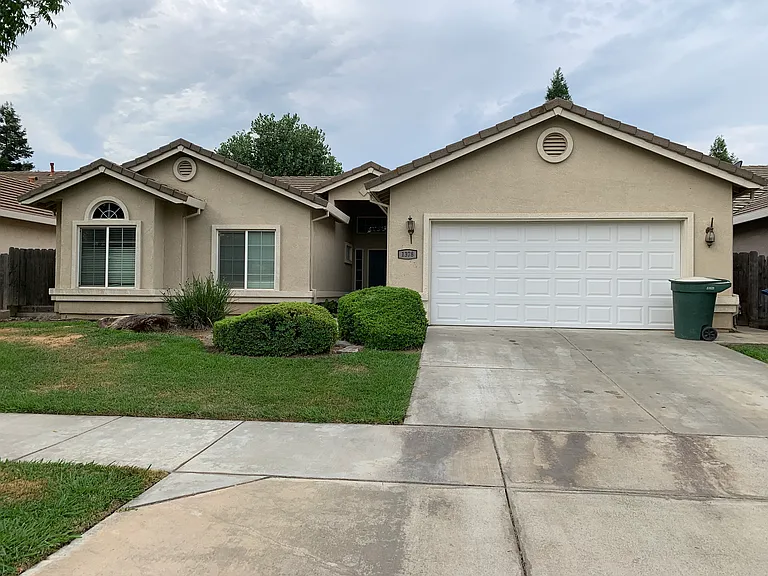 1378 Christopher Dr — Photo 11