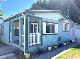 823 Ransom Ave, Brookings, OR 97415