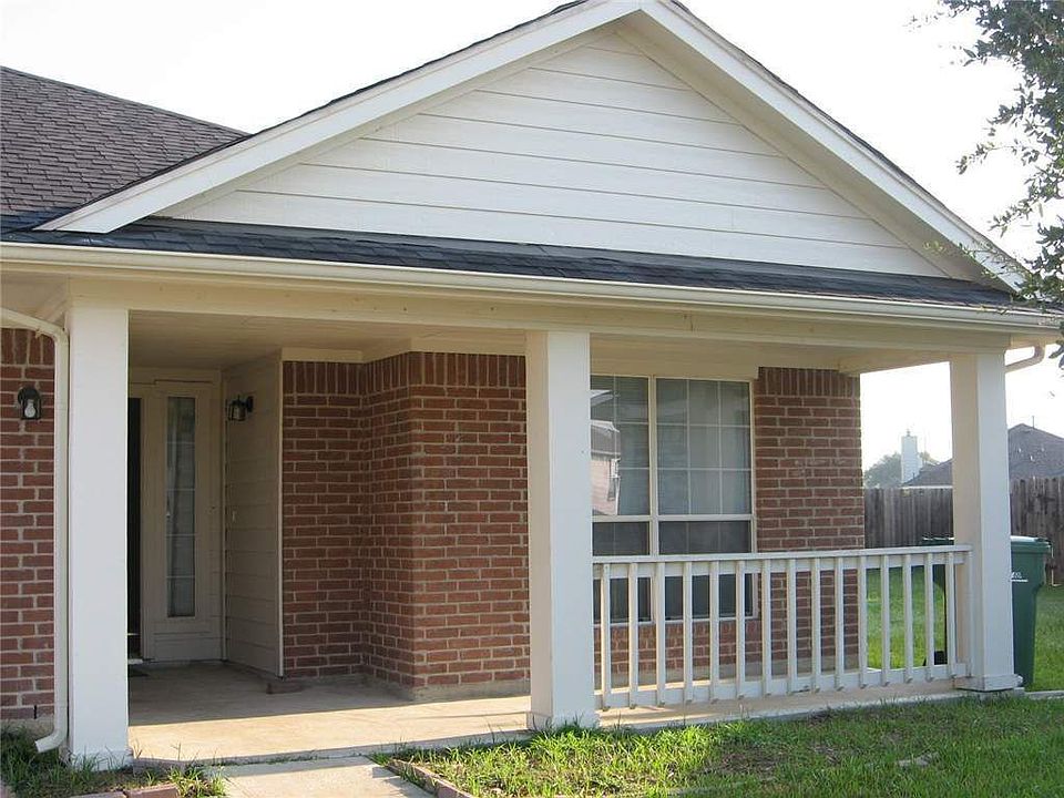 2nd image of 19306 Rum River Ct