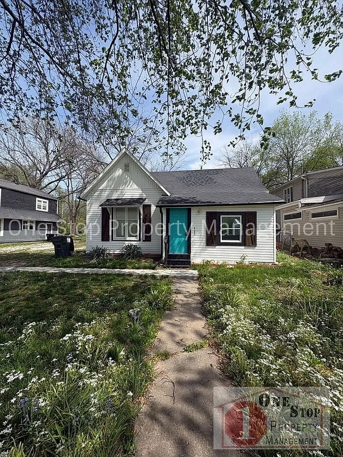 Building Photo - 721 S Brookside Ave