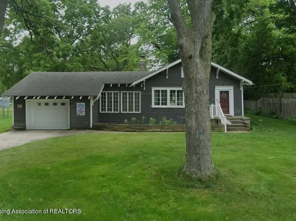 323 N West St, Ovid, MI 48866