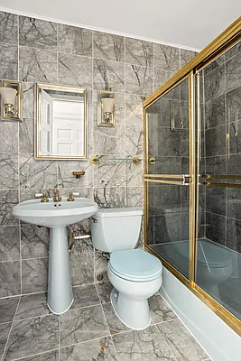 Rented by Compass | media 6