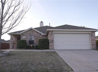 14101 Rodeo Daze Dr, Haslet, TX 76052