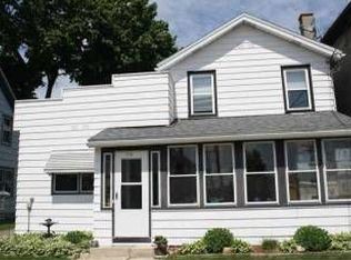 114 N Military Rd, Dane, WI 53529