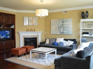 7990 Goldenleaf Way, Sacramento, CA 95829