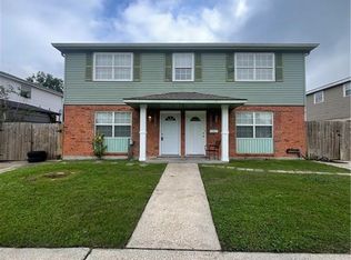 2421-23 Octavia Dr, Chalmette, LA 70043