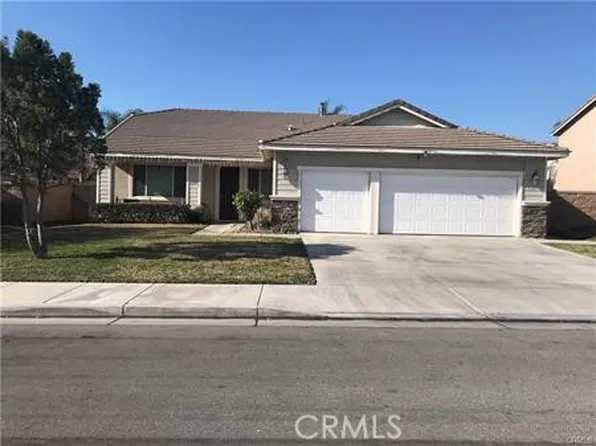 6719 Brama St, Corona, CA 92880