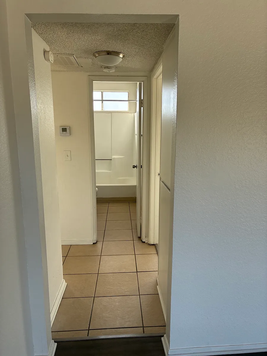 Building Photo - 5041 W Avenue L14 #15