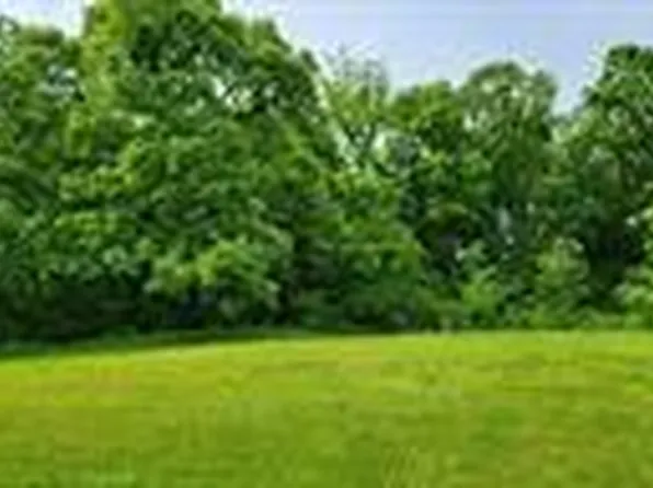 LOT 19 SE Holstein Dr, Oak Grove, MO 64075