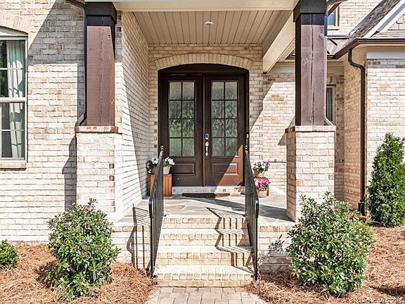 2nd image of 5624 Five Knolls Dr