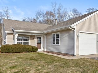 3321 Clear Vista Ct NE, Grand Rapids, MI 49525