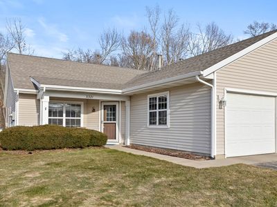 3321 Clear Vista Ct NE, Grand Rapids, MI, 49525