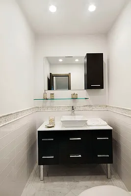 Sold by Corcoran | media 7