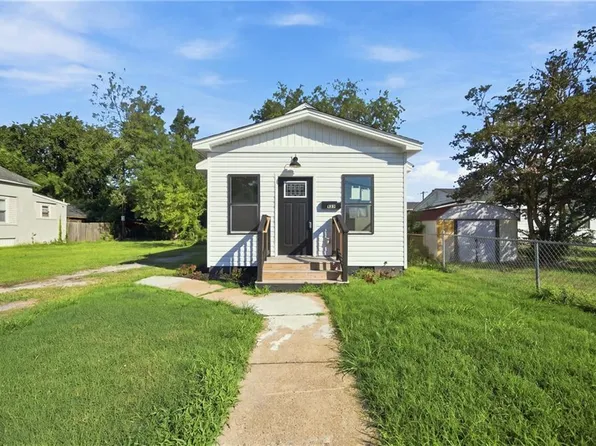 857 31st St, Newport News, VA 23607