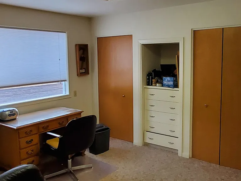 27096 Old Hwy #93 — Photo 37