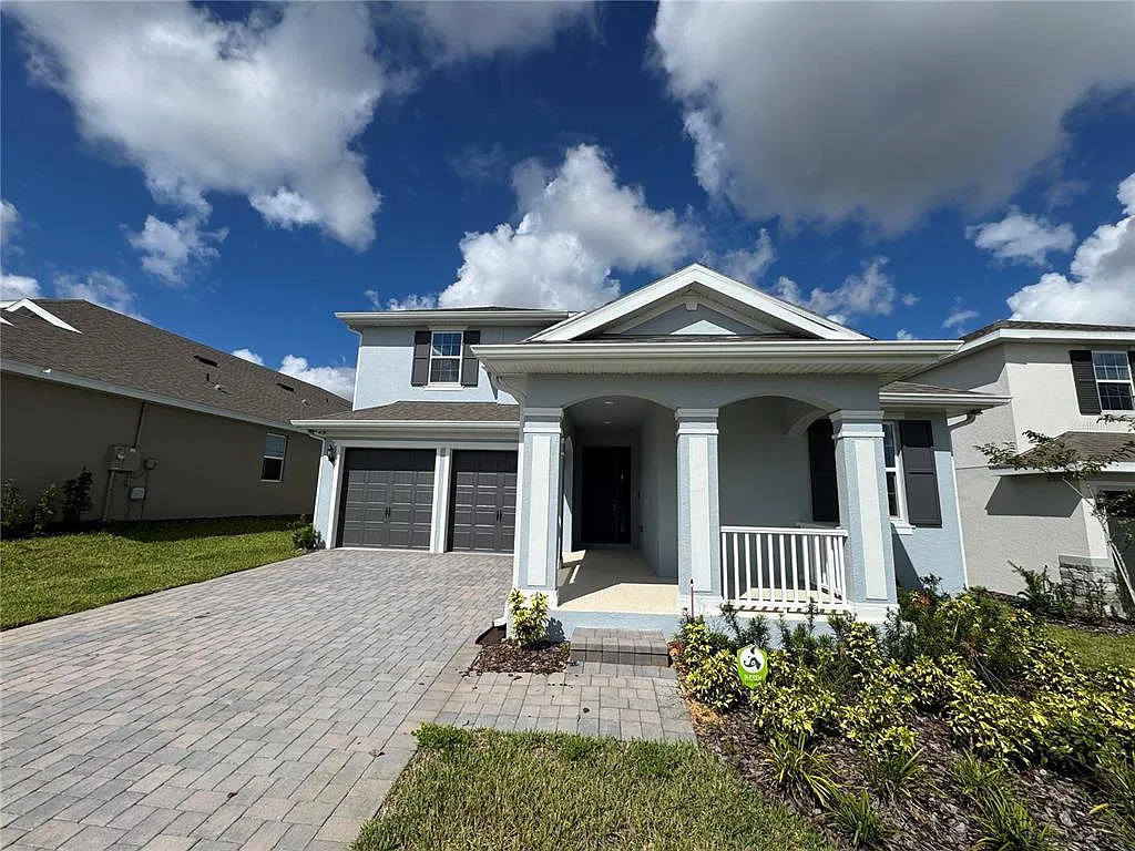 6 bed, 4.5 bath, 3412 sqft, $4,300 — Photo 1