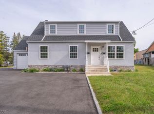2429 Vauxhall Rd, Union, NJ 07083